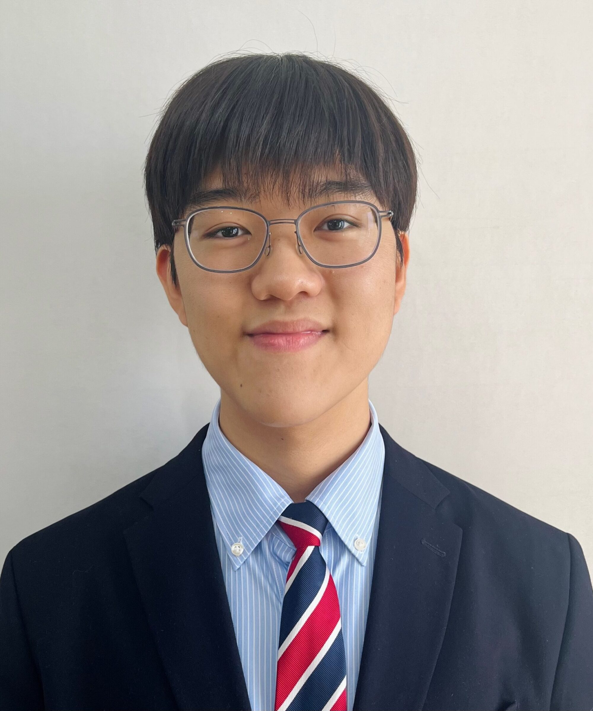 Seok Young_Chair photo Seok Young_Chair photo